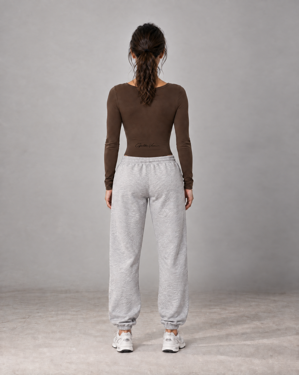 Golden Vein Damen-Heavyweight-Jogginghose in Grau meliert – Produktansicht 2