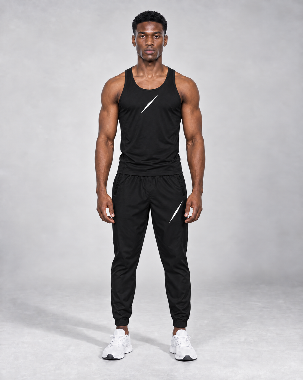 PULSE™ by Golden Vein Training Tank in Schwarz – Produktansicht 2