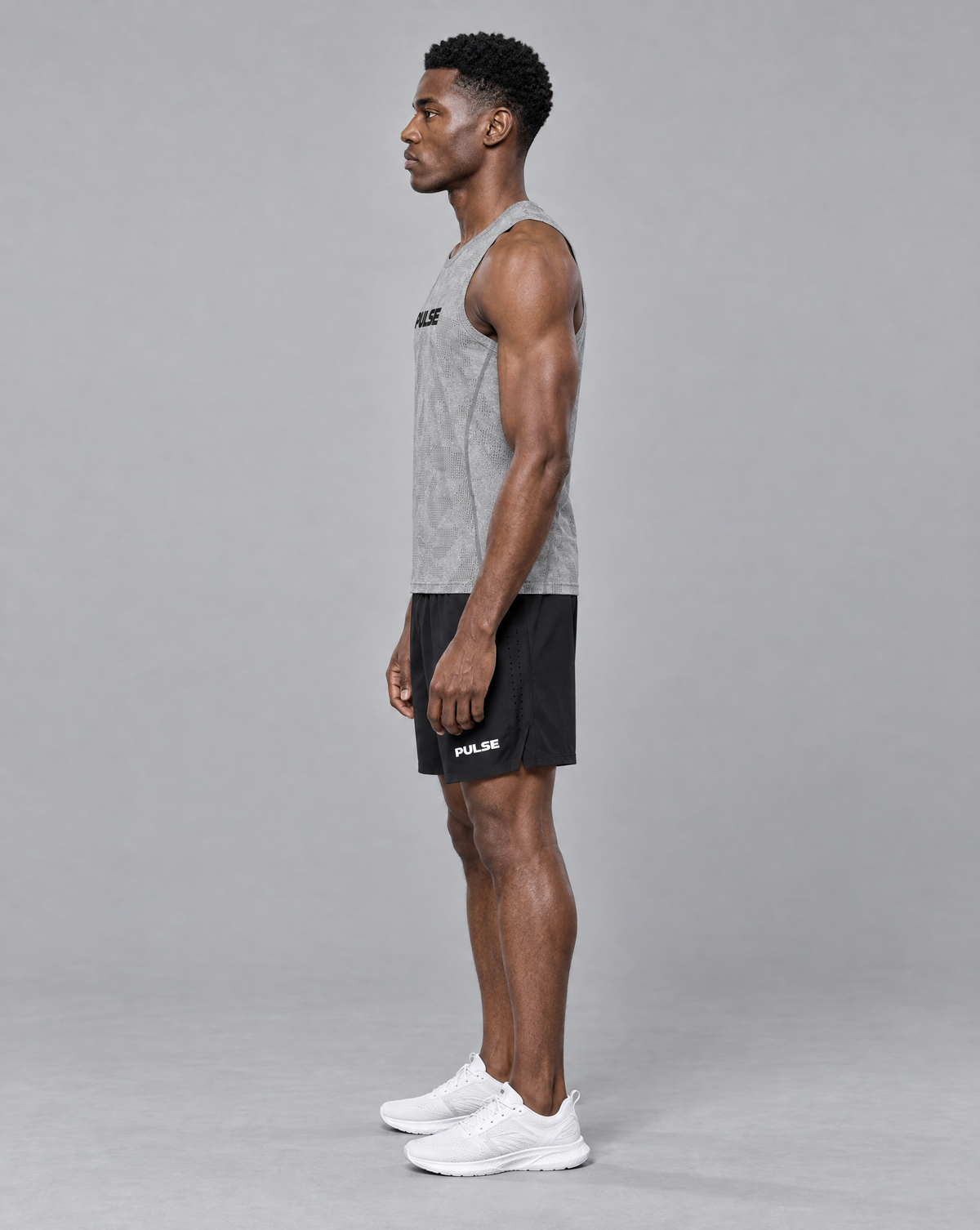 PULSE™ by Golden Vein Jacquard-Trainingstank in Grau – Produktansicht 4
