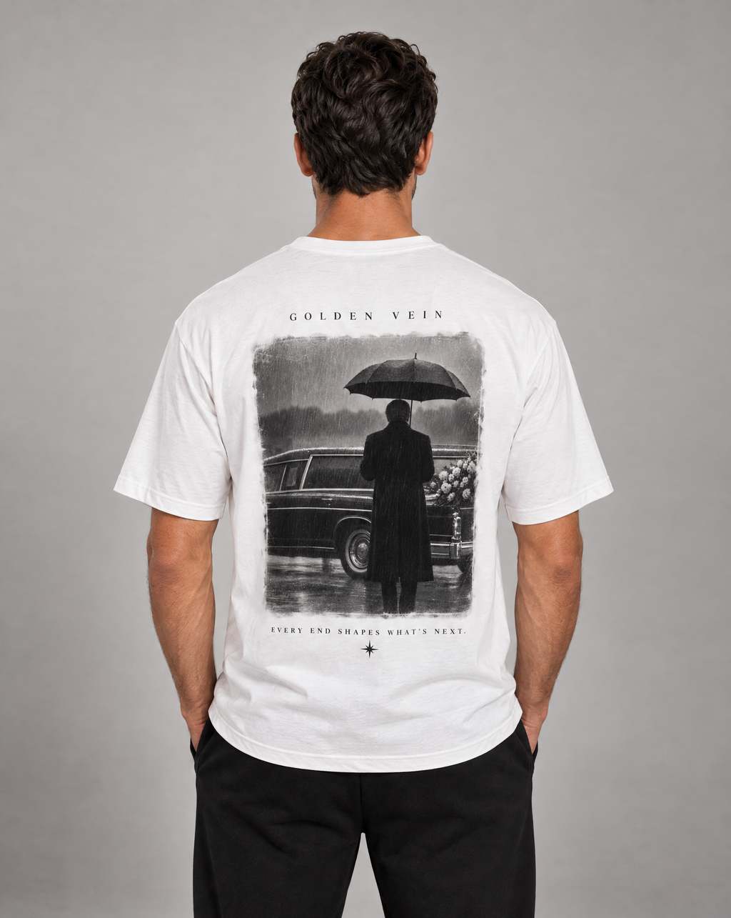 Golden Vein T-Shirt in Weiß – Produktansicht 1