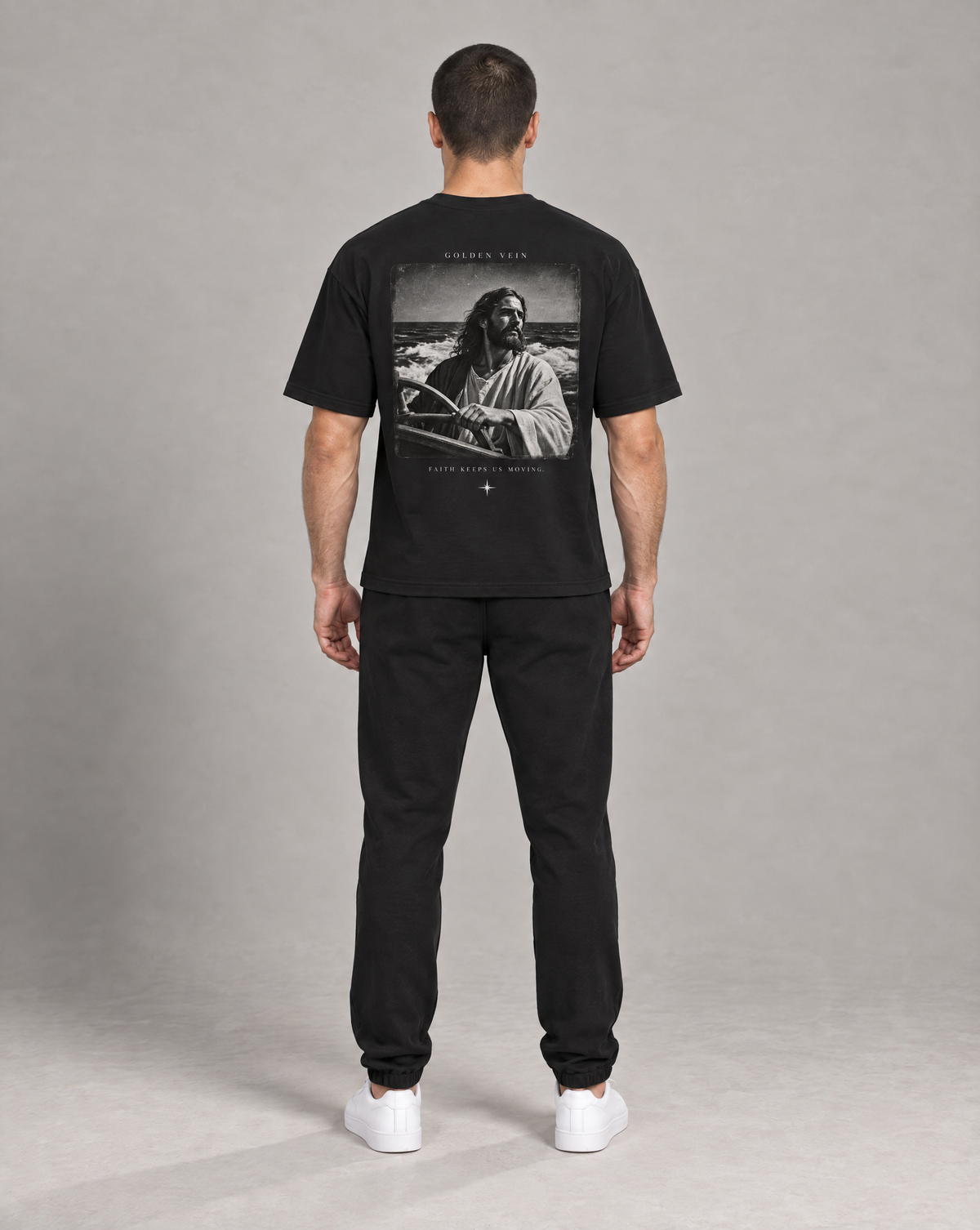 Golden Vein T-Shirt in Schwarz – Produktansicht 5