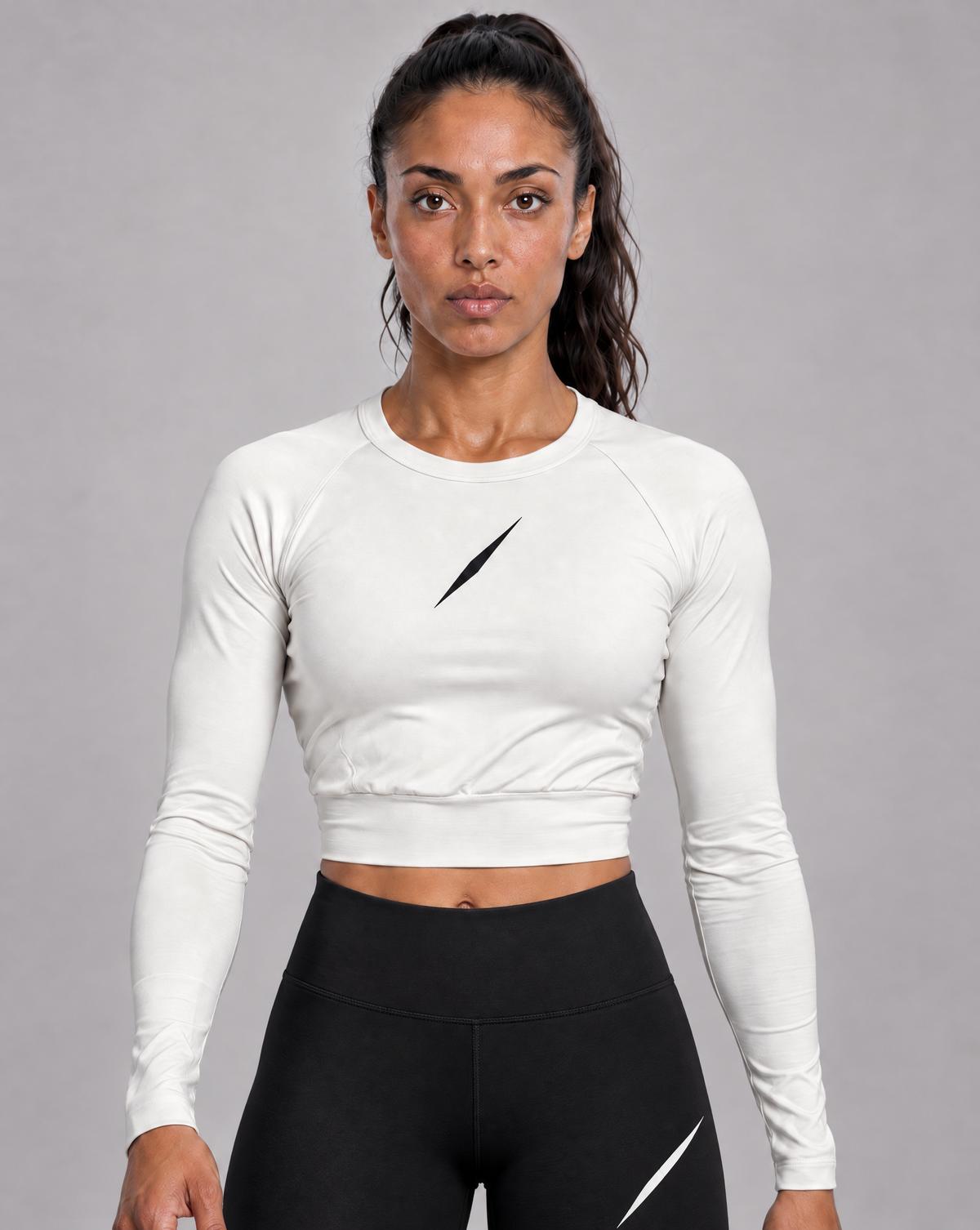 PULSE™ by Golden Vein Cropped Longsleeve in Off-White – Produktansicht 1