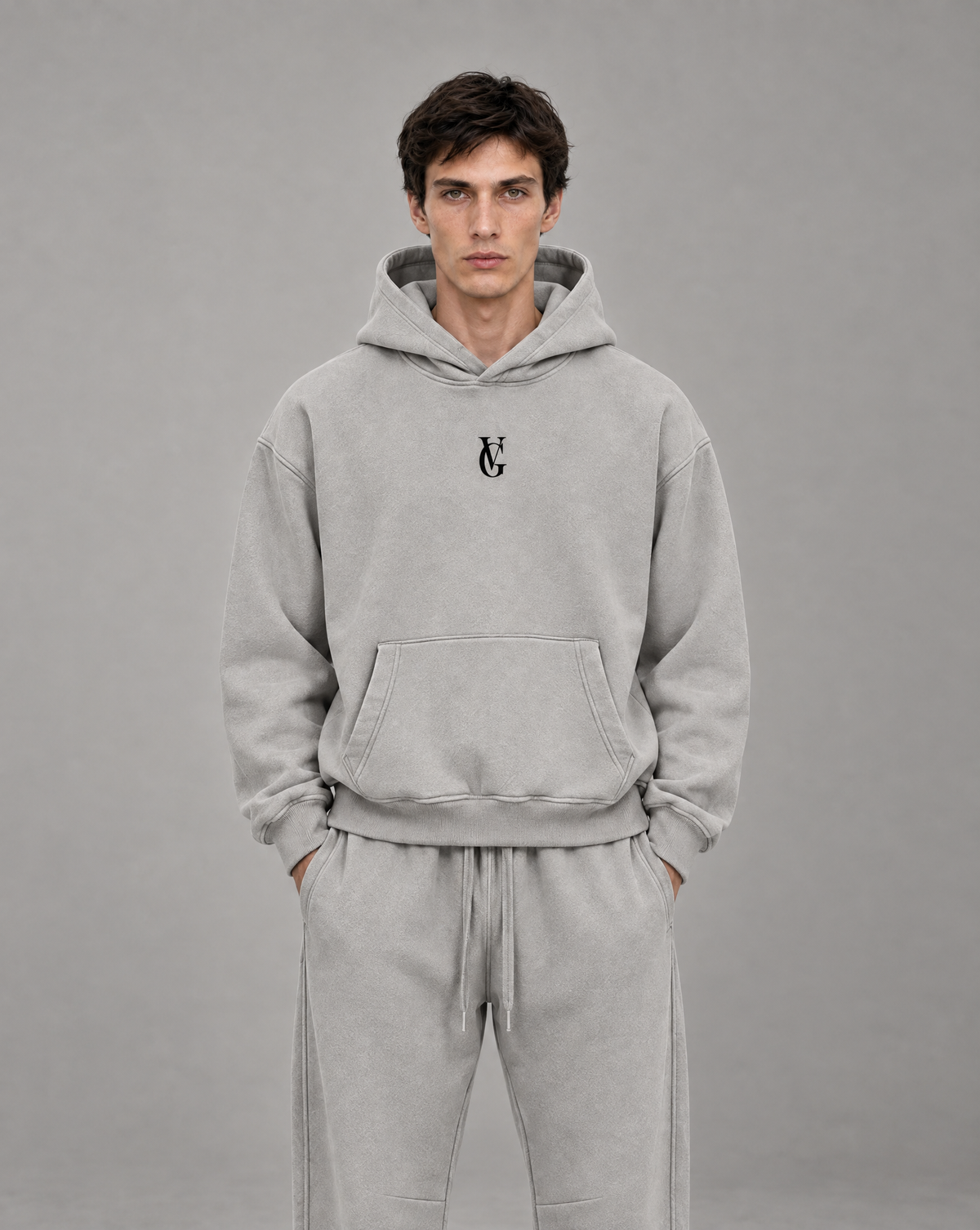 Golden Vein Boxy-Hoodie in Vintage-Wash-Optik in Hellgrau – Produktansicht 2