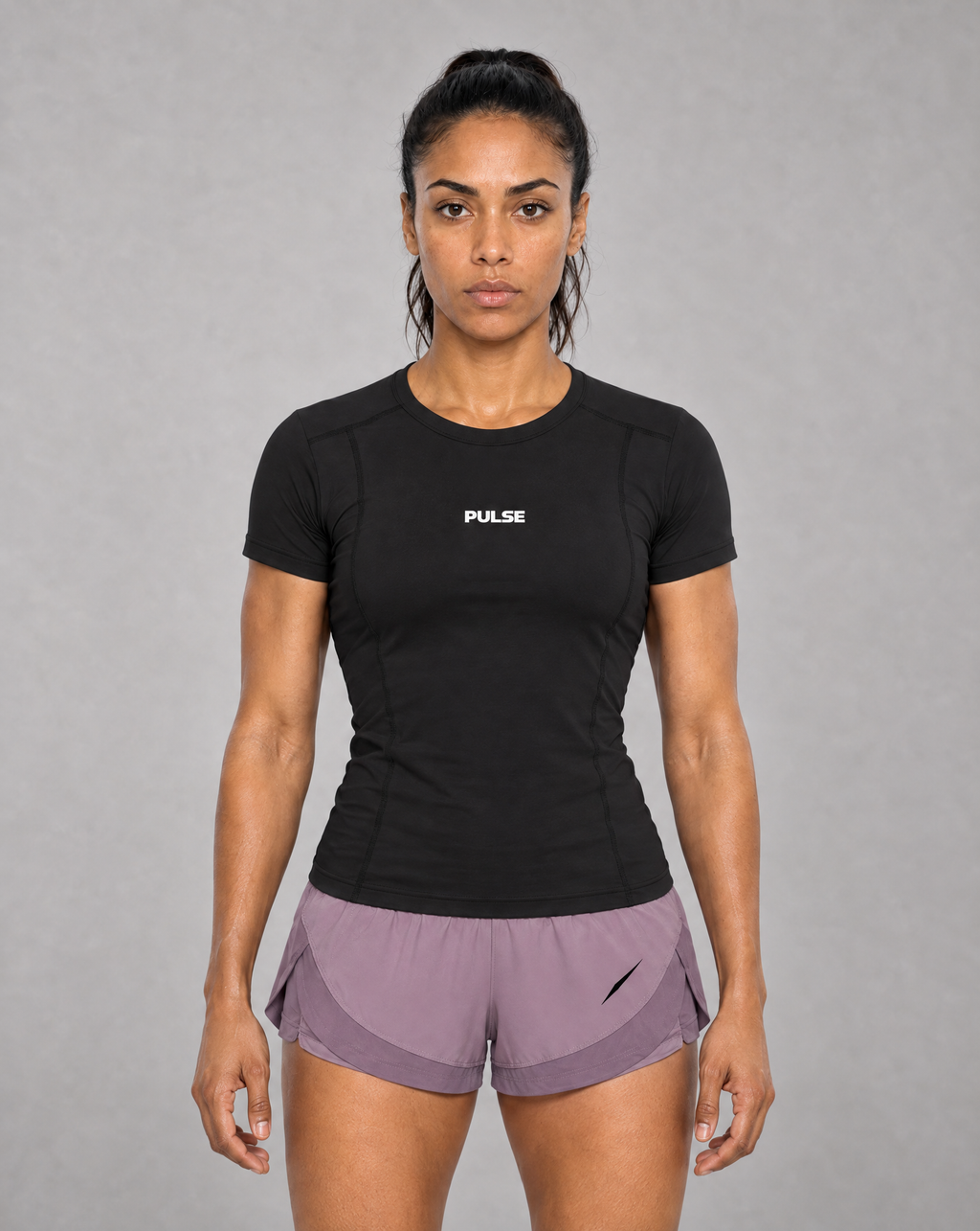PULSE™ by Golden Vein Contour-Trainingsshirt in Schwarz – Produktansicht 1