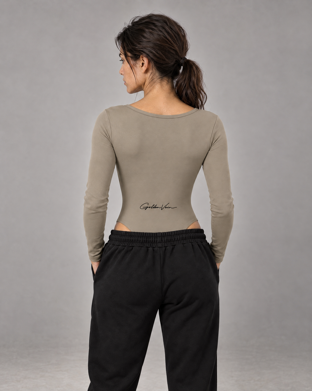 Golden Vein Langarm-Bodysuit in Khaki – Produktansicht 2