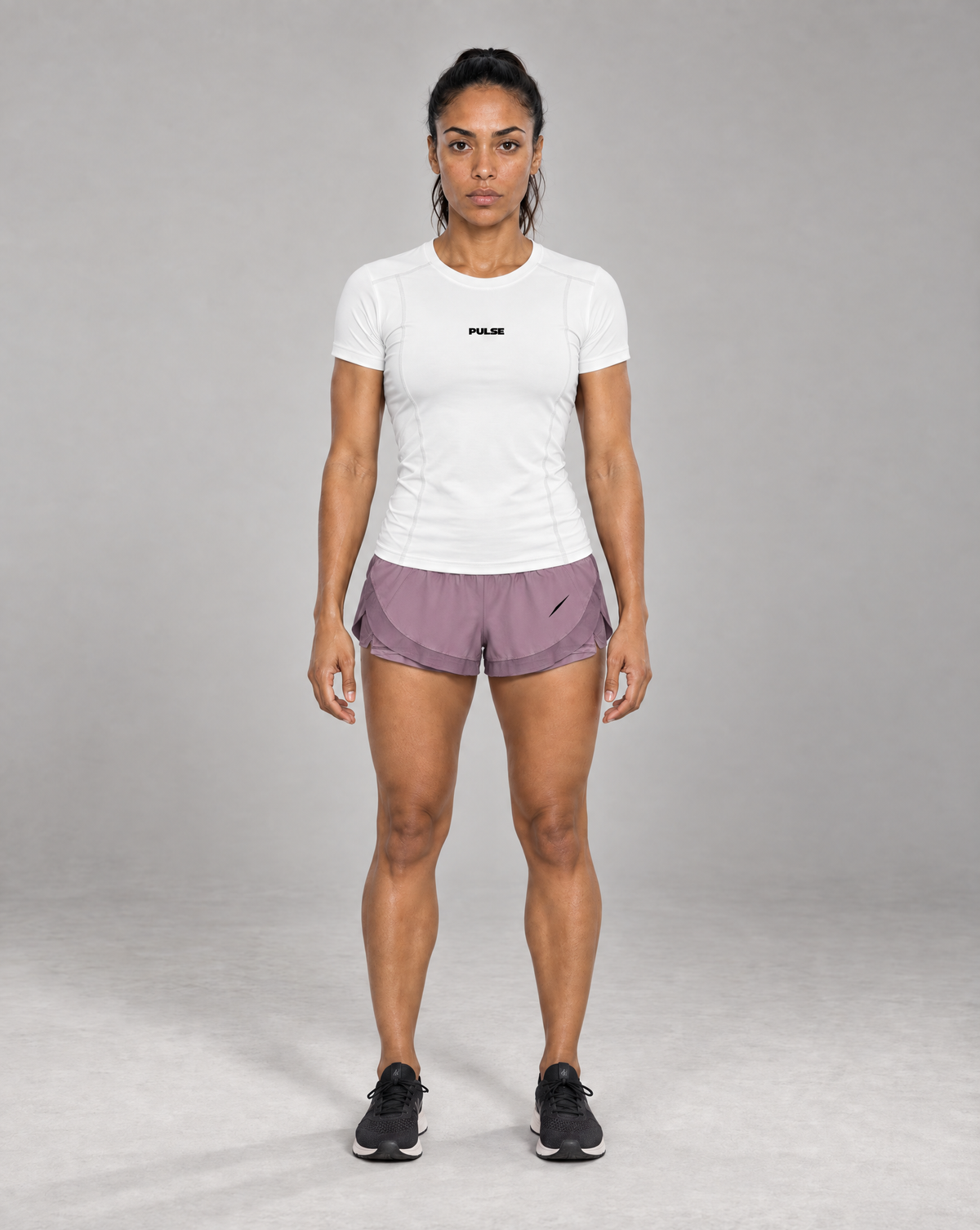 PULSE™ by Golden Vein Contour-Trainingsshirt in Weiß – Produktansicht 3