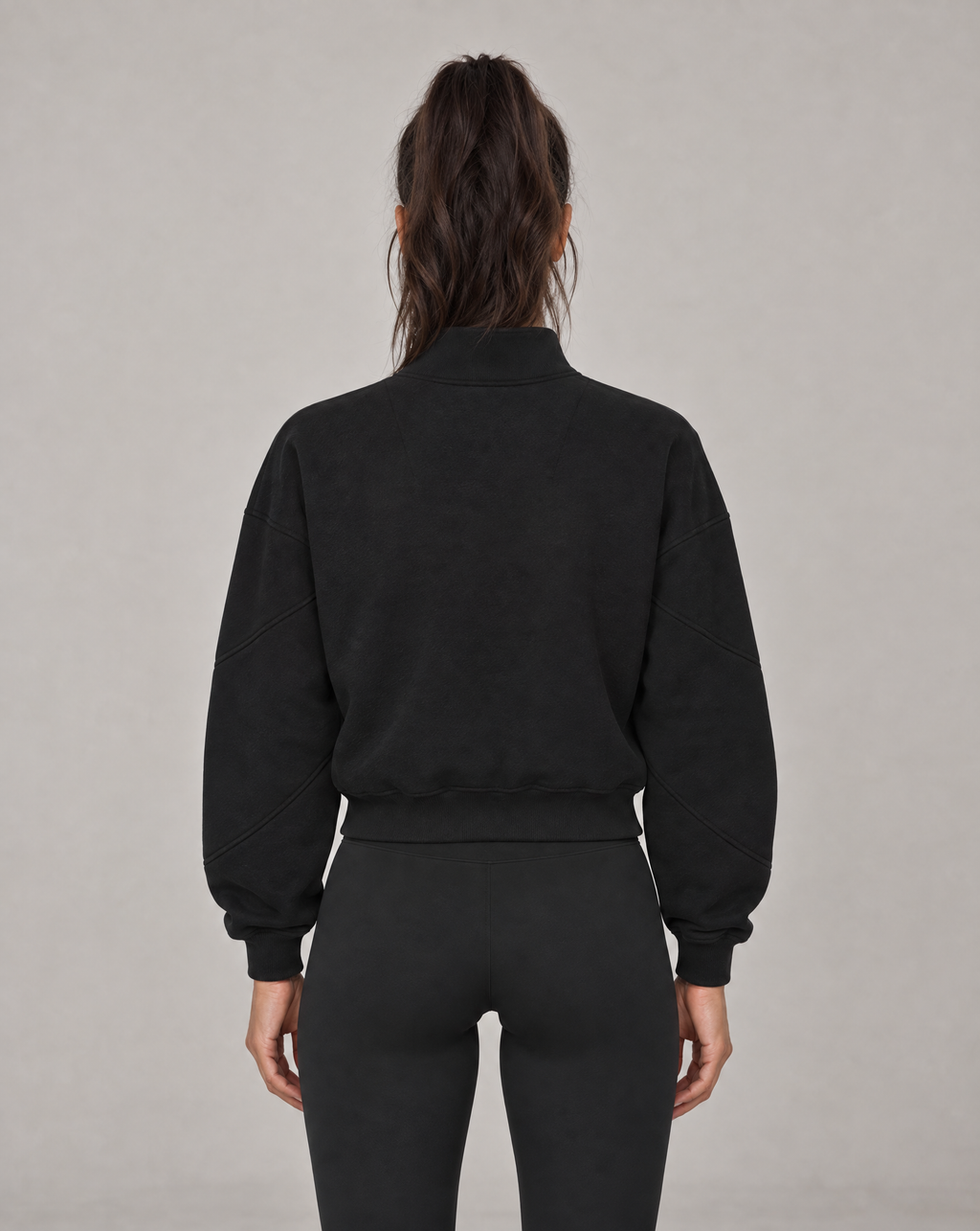 Golden Vein Fleece Quarter-Zip Sweatshirt in Schwarz – Produktansicht 2
