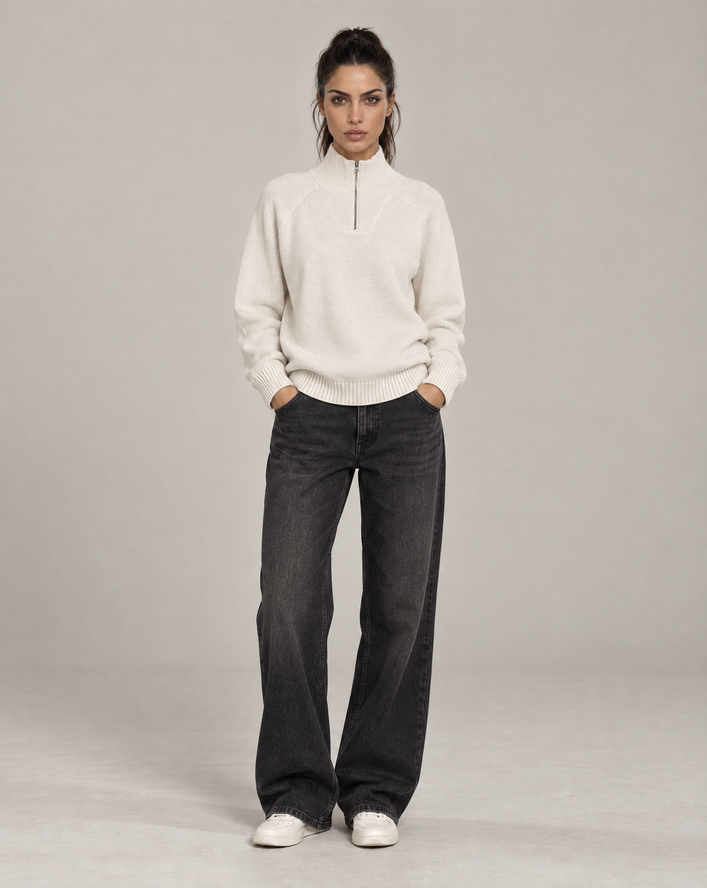 Golden Vein 750-GSM Quarter-Zip Sweatshirt in Beige – Produktansicht 3