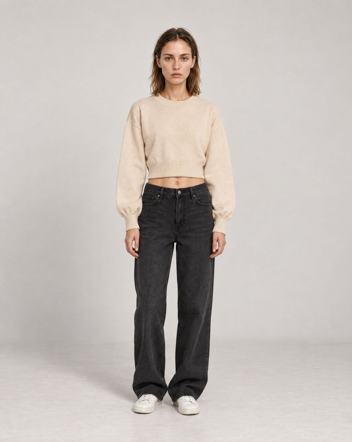 Golden Vein Kurzes Sweatshirt mit Ballonärmeln in Apricot – Produktansicht 3