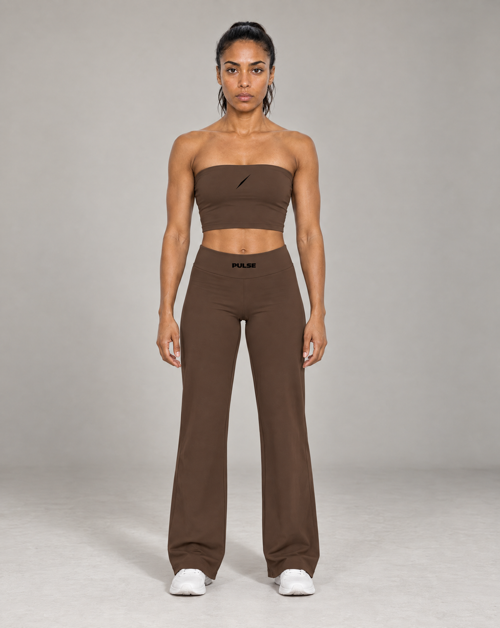 PULSE™ by Golden Vein Yogahose in Braun – Produktansicht 5
