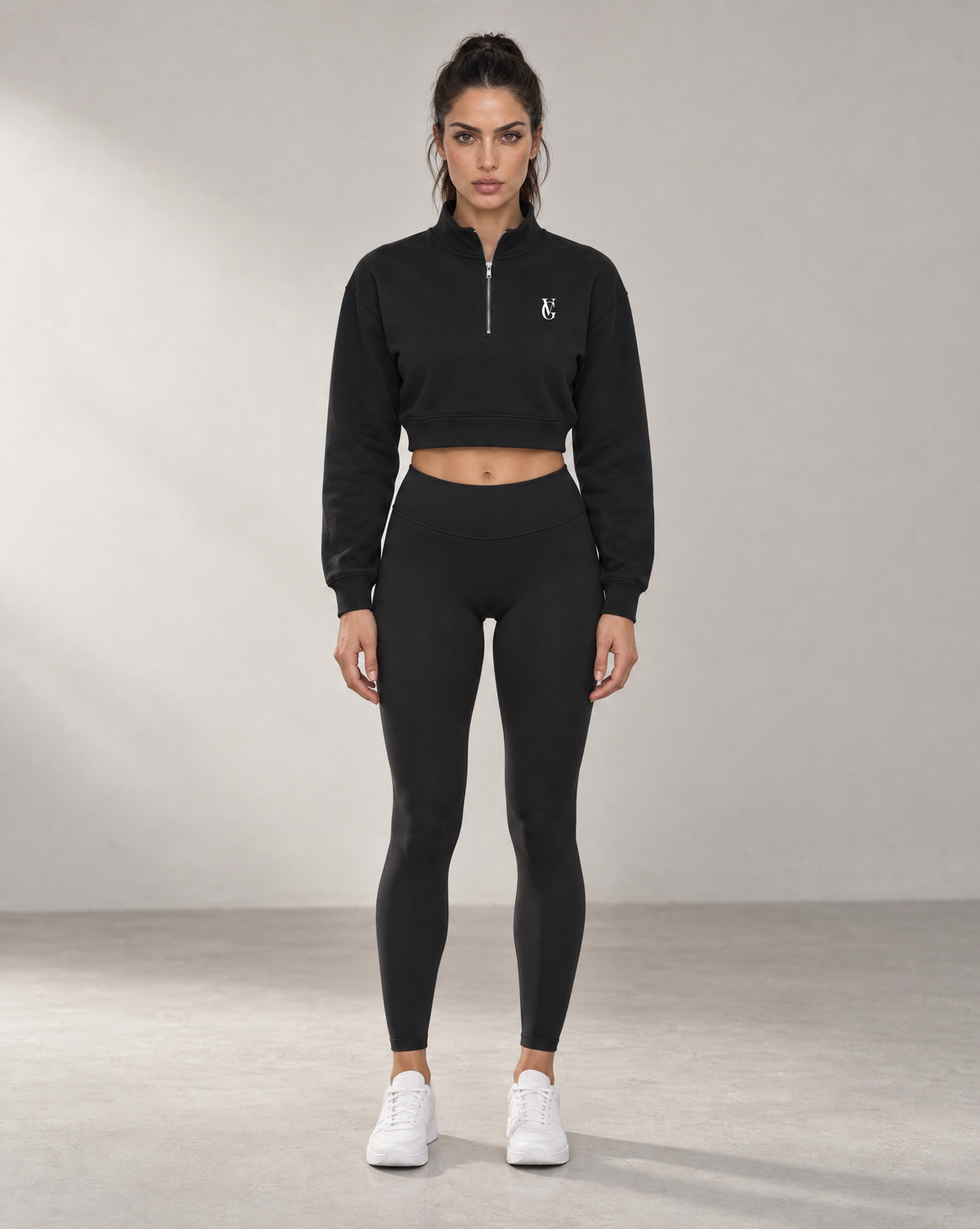 Golden Vein Kurzes Quarter-Zip Sweatshirt in Schwarz – Produktansicht 3