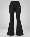 Golden Vein Contour Leggings in Schwarz mit hohem Bund, ausgestellten Beinen und weißem GV-Logo – 3D-Mockup in Vorderansicht.