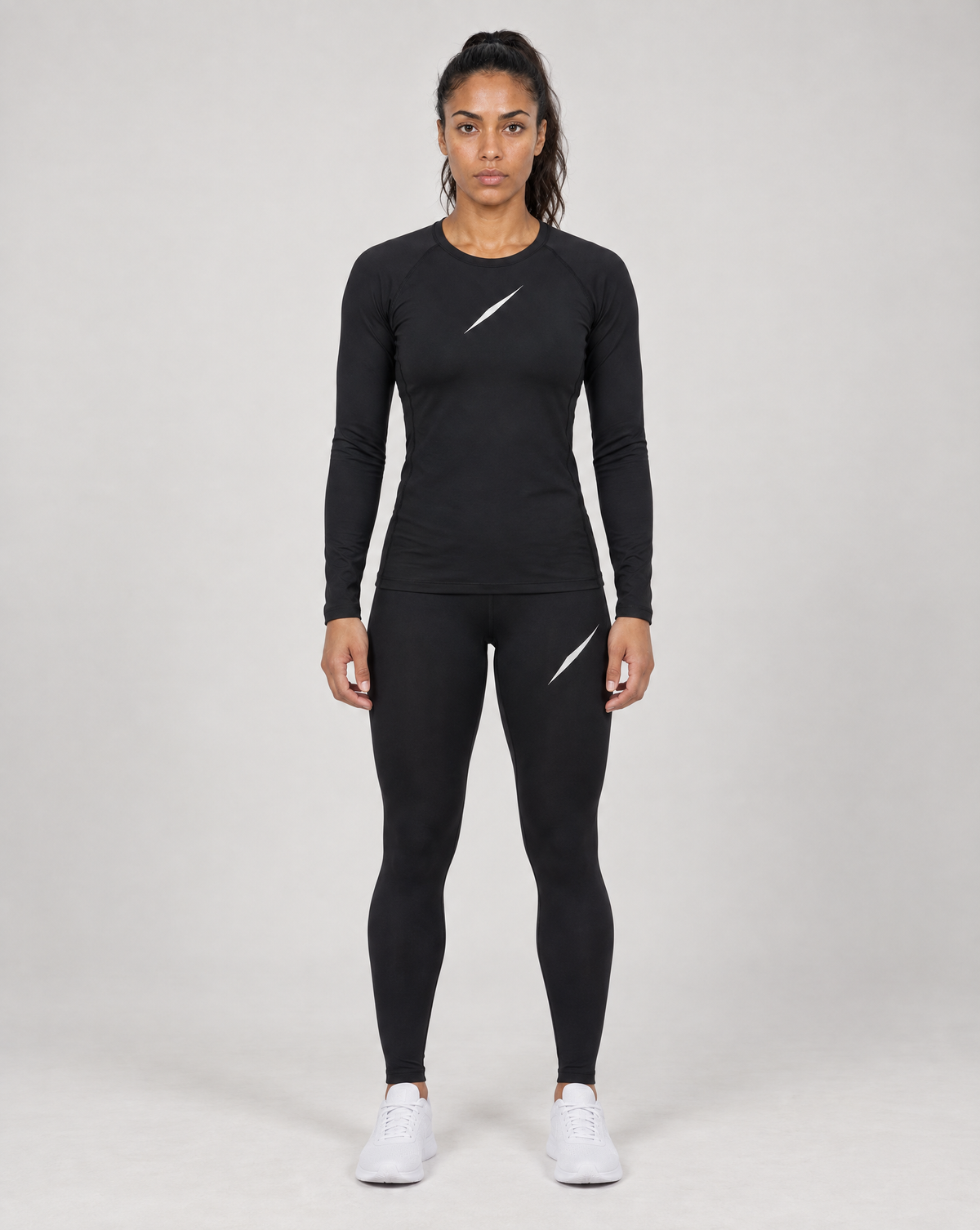 PULSE™ by Golden Vein Damen-Kompressions-Longsleeve in Schwarz – Produktbild 2